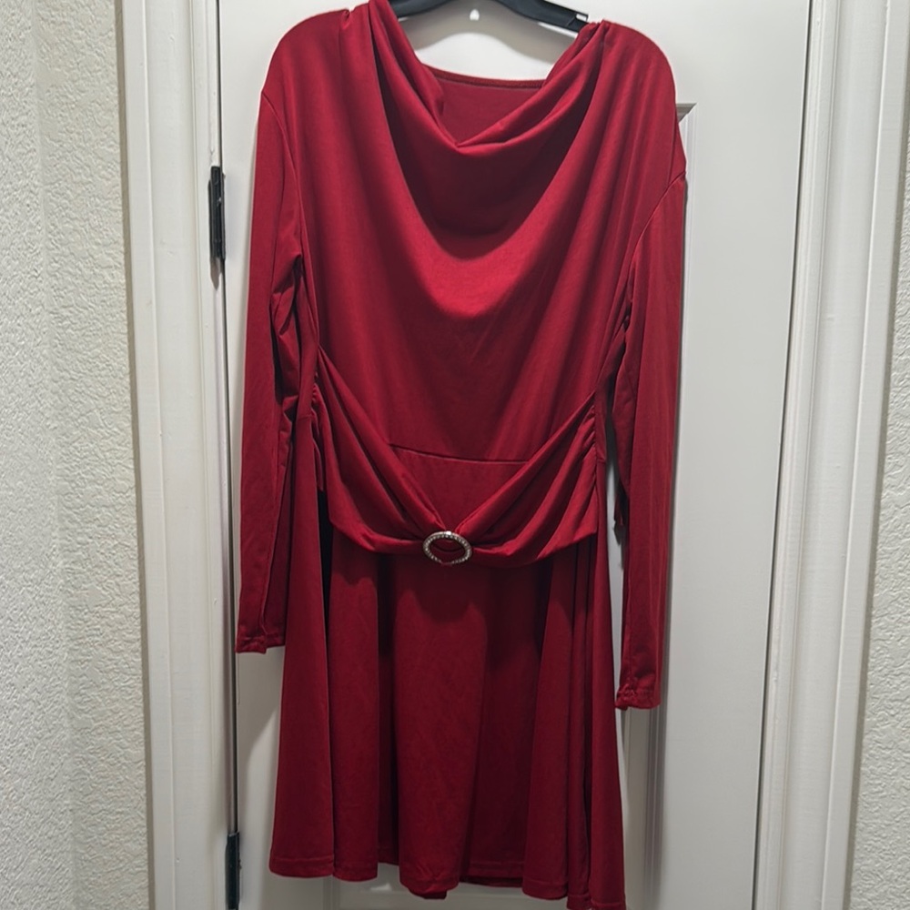 Chic Red Long Sleeve Dress